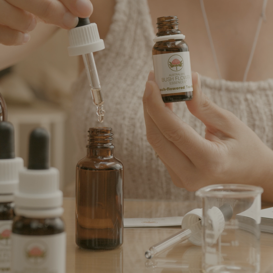 red lily flower essence Red Lily